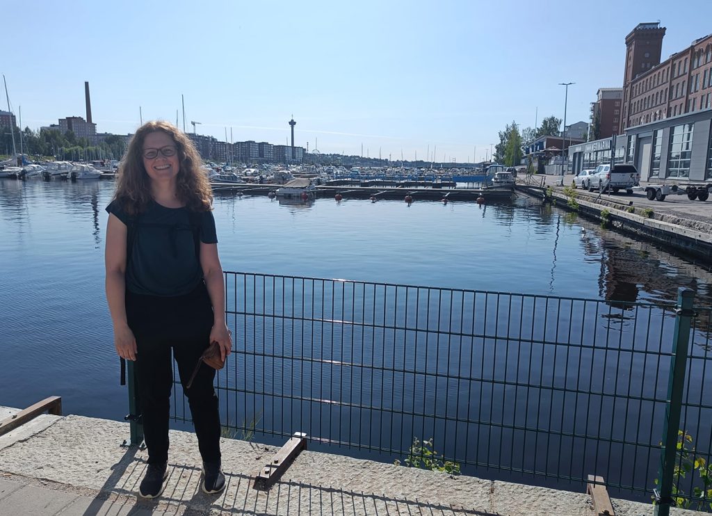 Kuvassa Johanna Valio Tampereella.