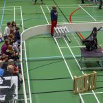 _MG_0487edit Lapsia kokoontuneena seuraamaan mobiilirobotin suorittamaa rataa