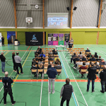 Yleiskuva_annariina Ylhäältä otettu yleiskuva tapahtuman yleisöstä.